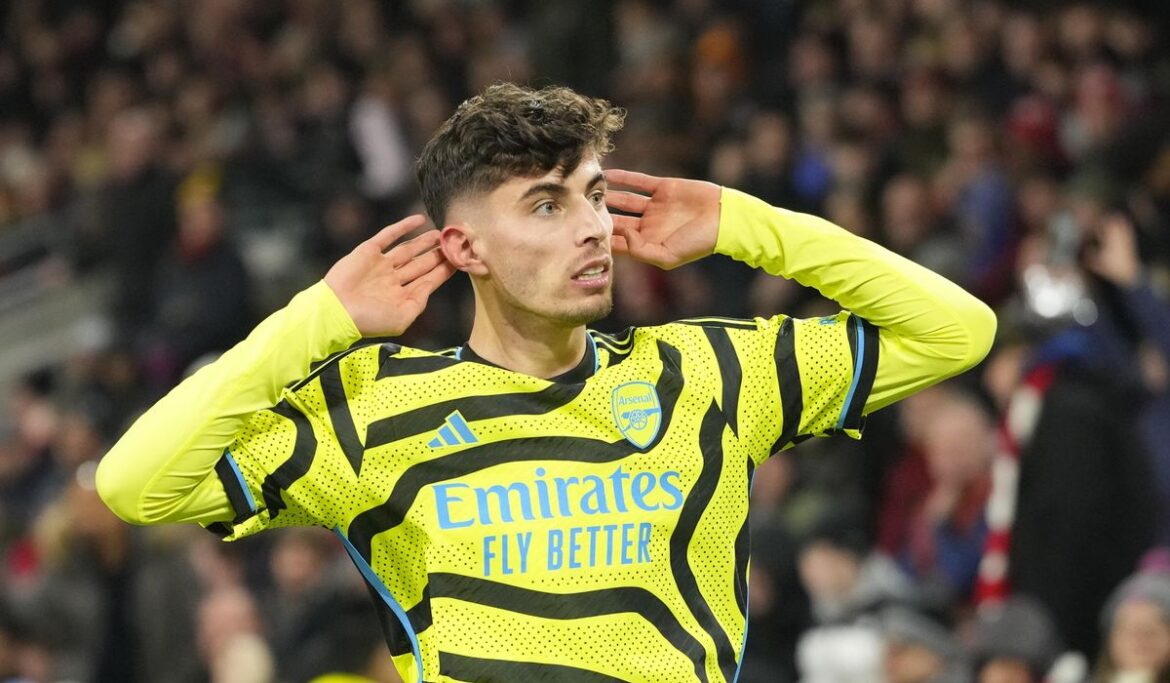 Havertz header moves Arsenal to the top of the Premier League after 1-0 win against Brentford