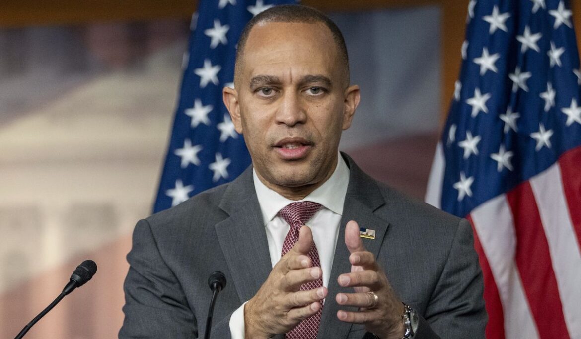 House Democrats put on the spot to condemn anti-Israel protests on college campuses