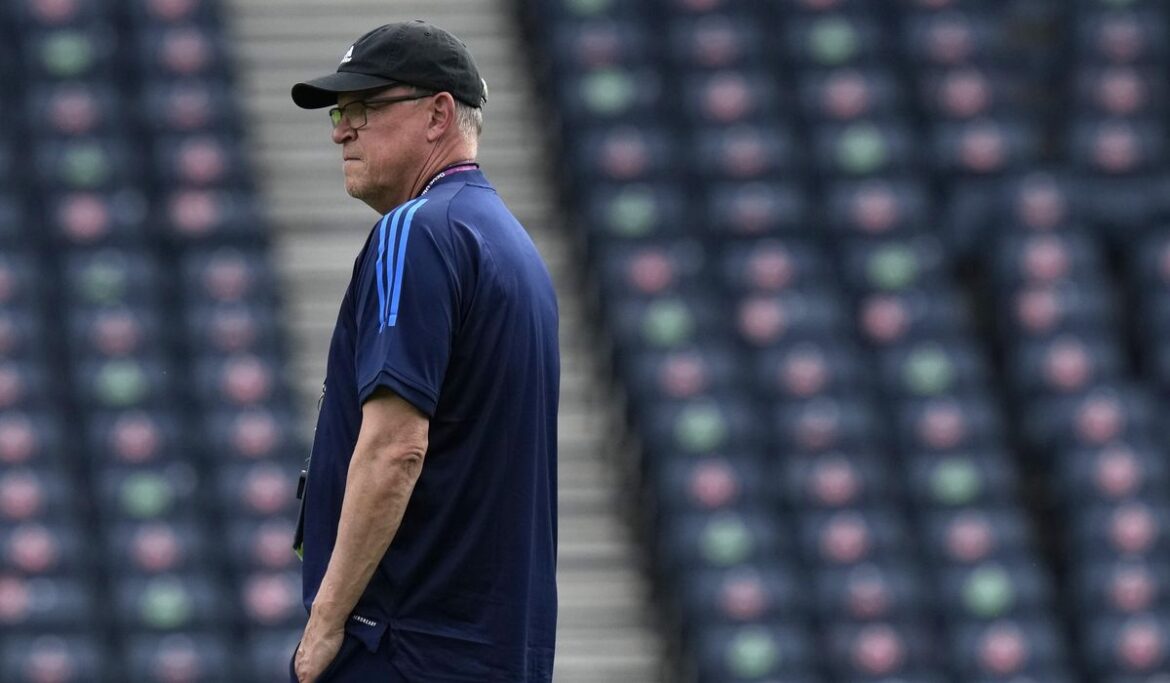 Janne Andersson ready for Sweden sendoff as team returns for first matches since 2 fans killed