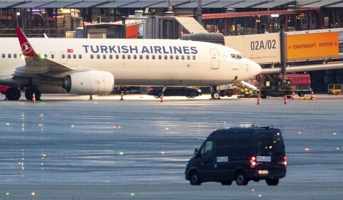 Man in Hamburg airport hostage drama used a rental car and had no weapons permit