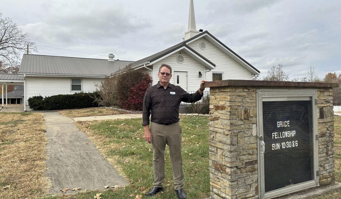 Mike Parson, Missouri governor, granting pardons at pace not seen since WWII era