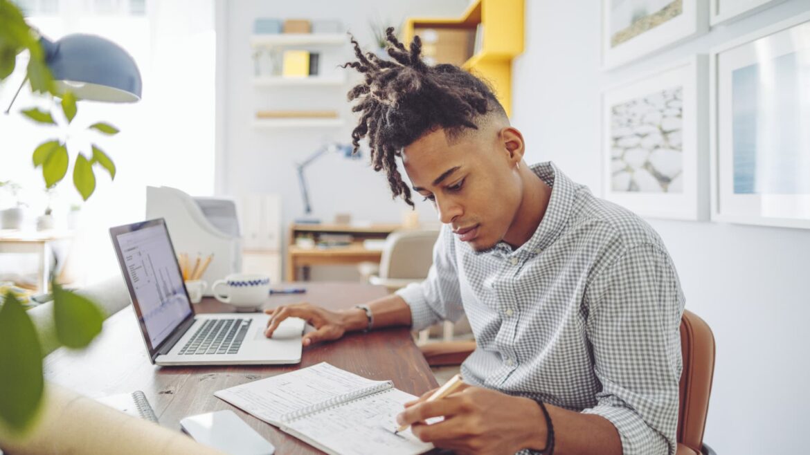 Millennials hold more bond ETFs than Gen X, boomers