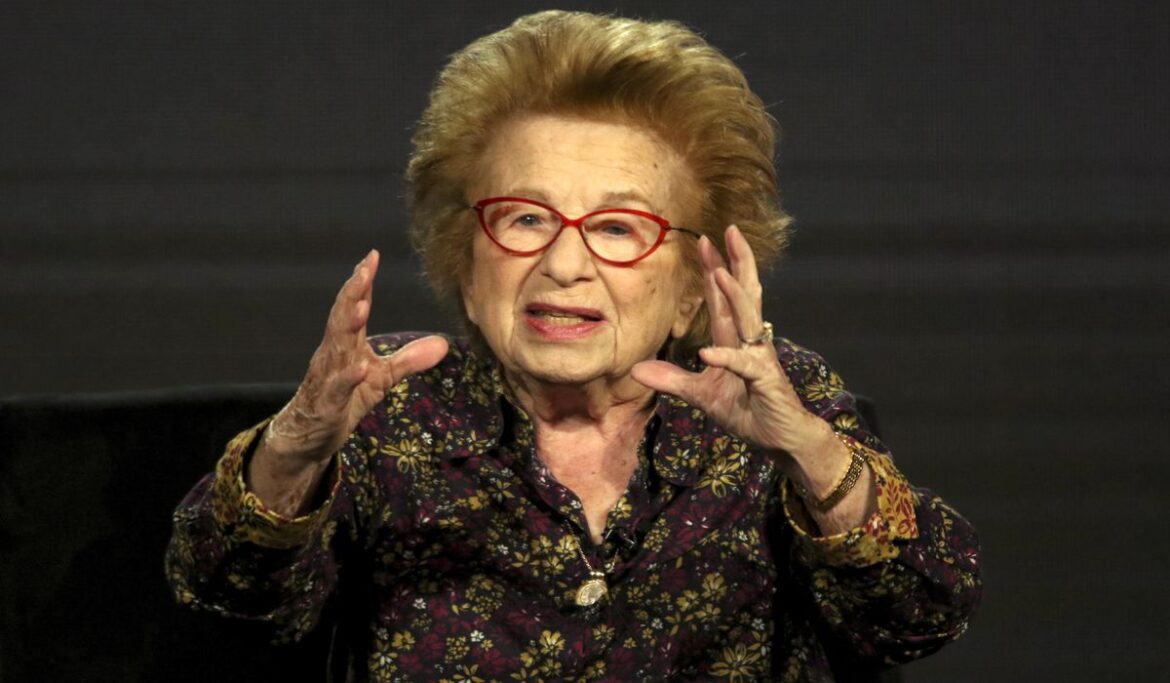 New York Gov. Kathy Hochul names Dr. Ruth state's first 'ambassador to loneliness'