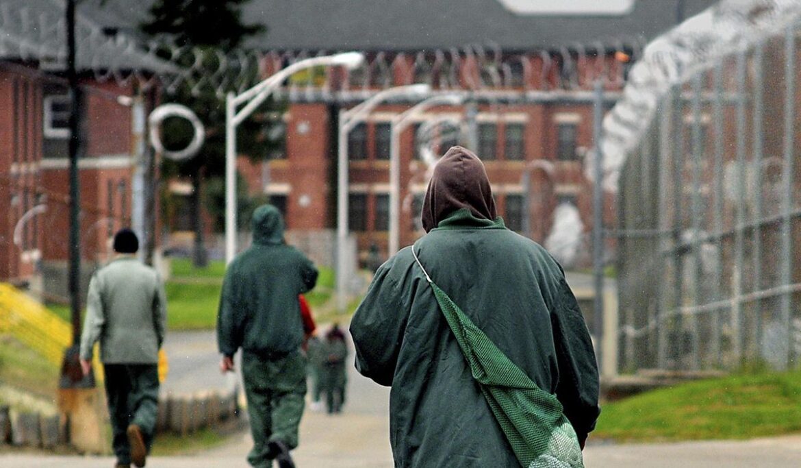 New York punished 2,000 prisoners over false positive drug tests, report finds