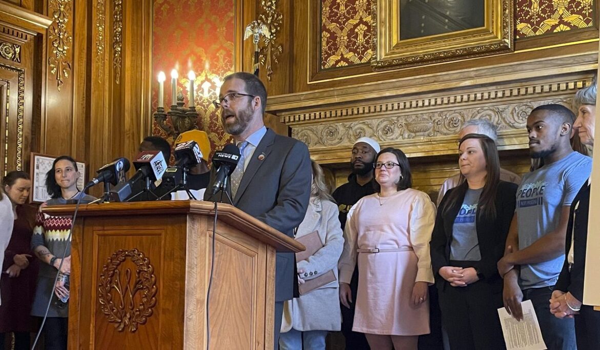 No Labels sets mid-April deadline for fielding a unity ticket