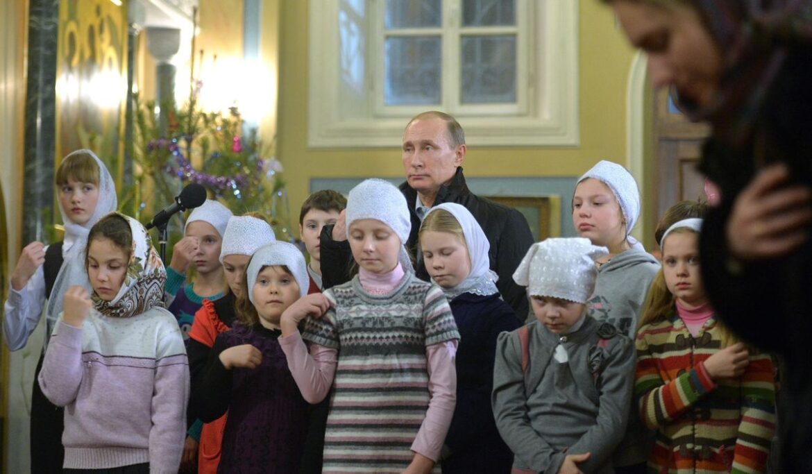 Officials in Russia-annexed Crimea say private clinics have stopped providing abortions