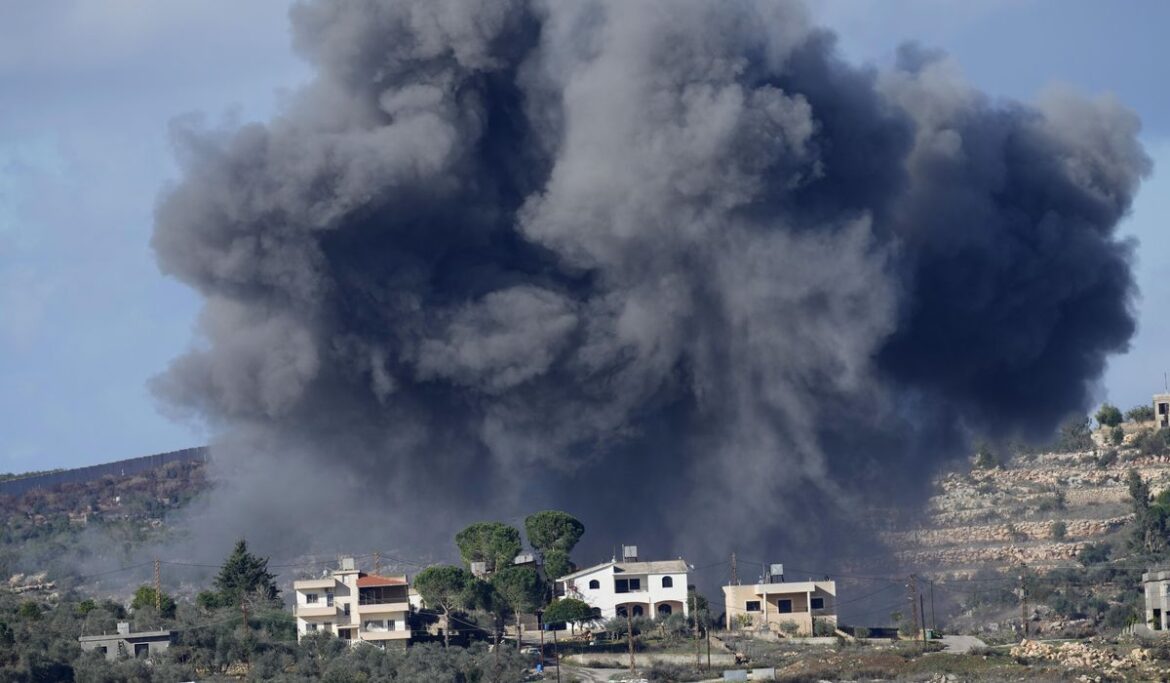 Reuters pressed about its journalists' knowledge of Hamas' plan to attack Israel