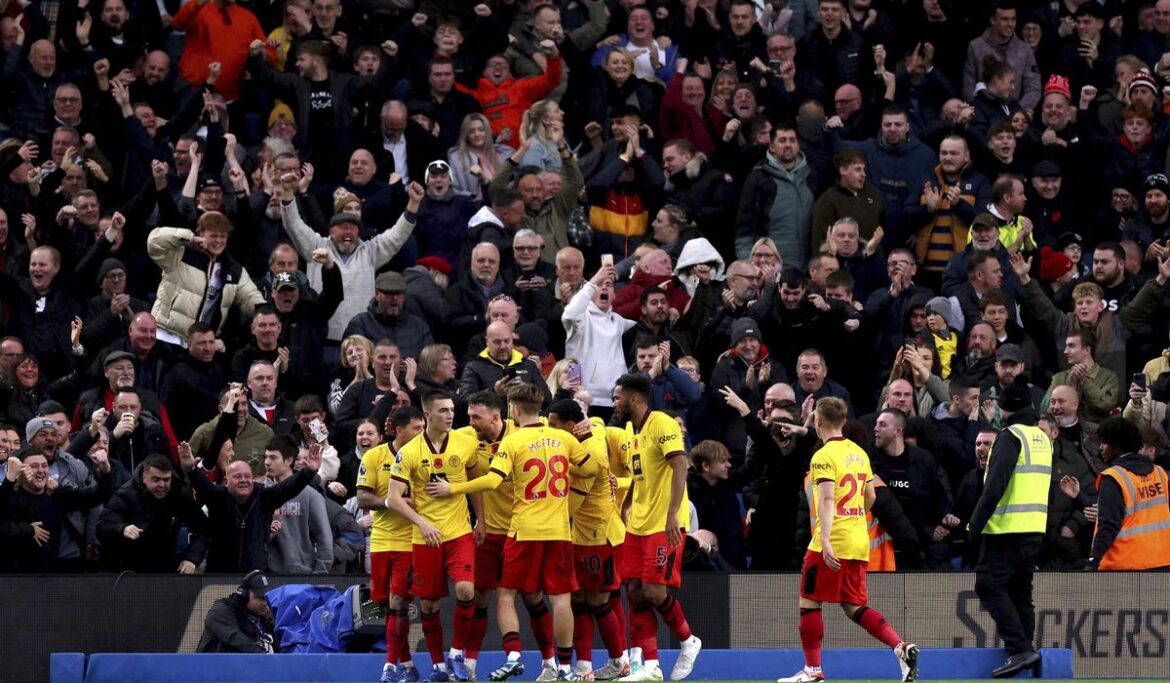 Sheffield United moves off the bottom of the table after 1-1 draw at Brighton
