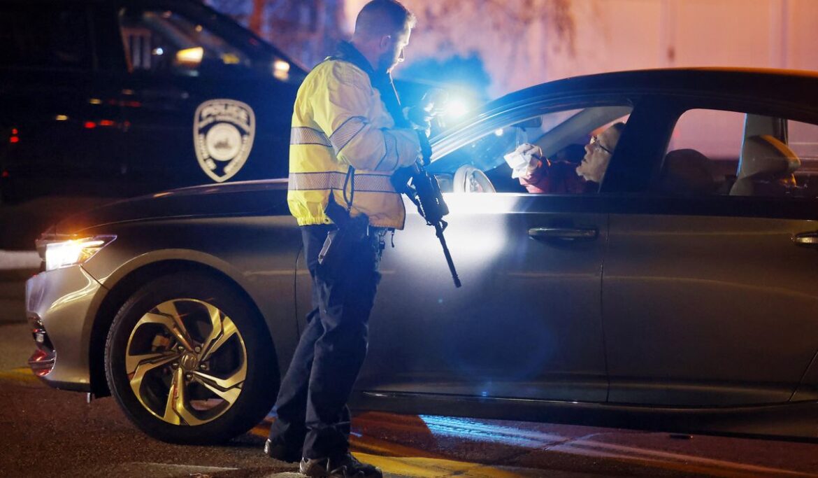 Shooter kills security guard before being fatally shot at New Hampshire psychiatric hospital