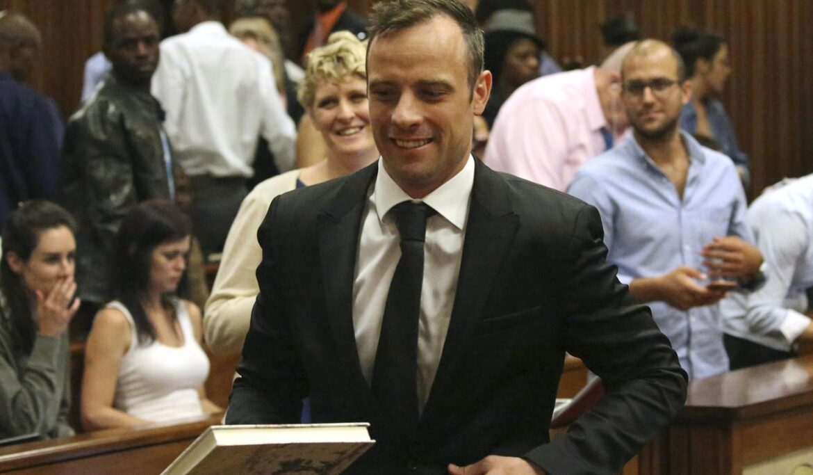 South African Olympic runner Oscar Pistorius granted parole, will be released from prison on Jan. 5