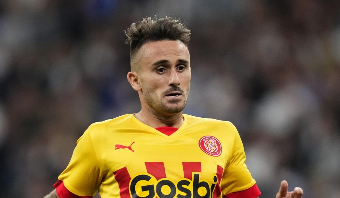 Spain calls up Girona midfielder Aleix Garcia for final 2 European qualifiers