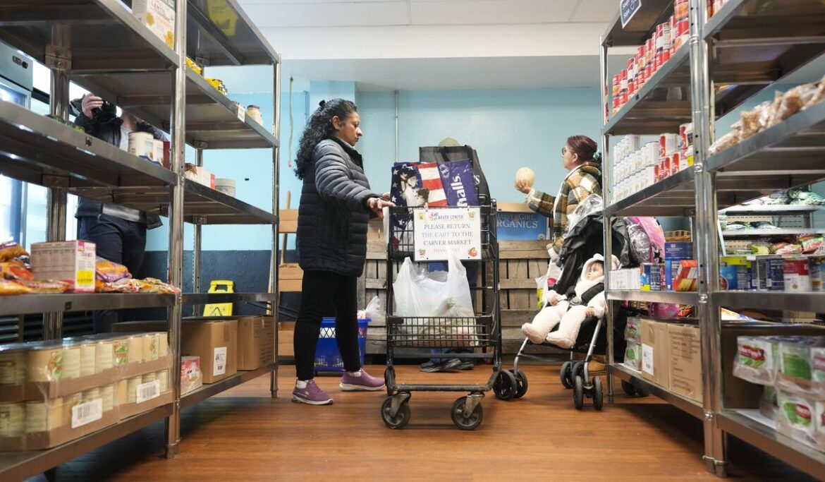 Tackling climate change and alleviating hunger: States recycle and donate food headed to landfills