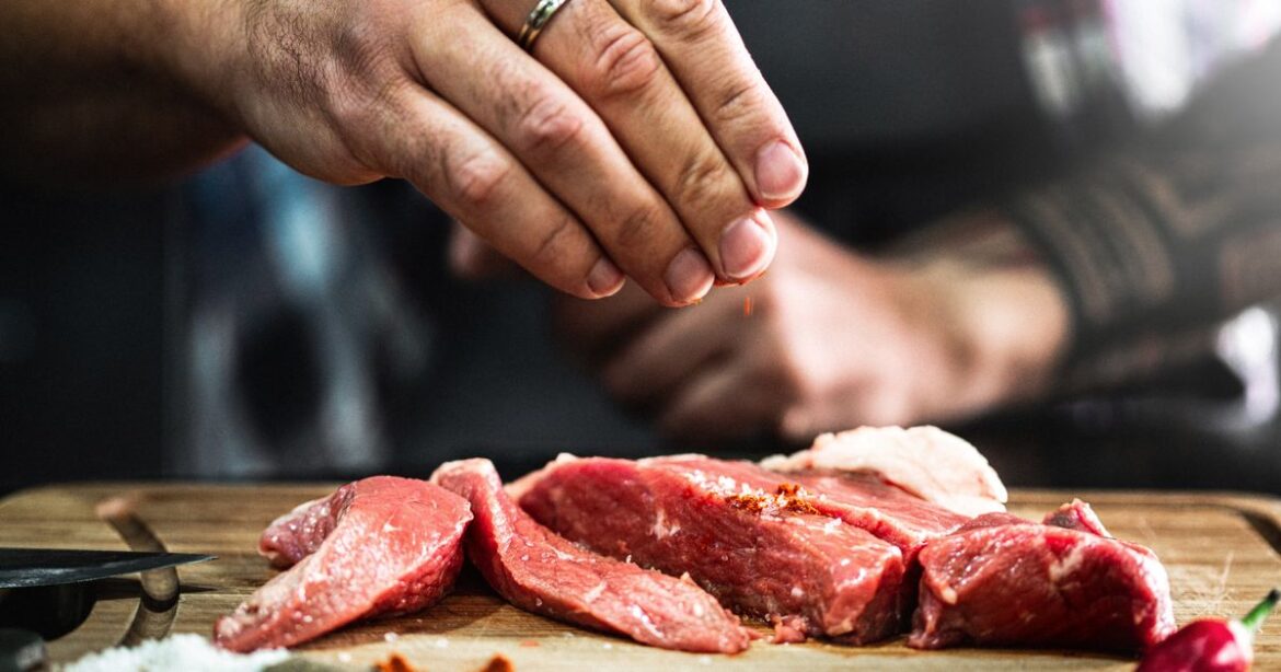 The Dangers Of Not Rinsing Your Cutting Board After Prepping Produce