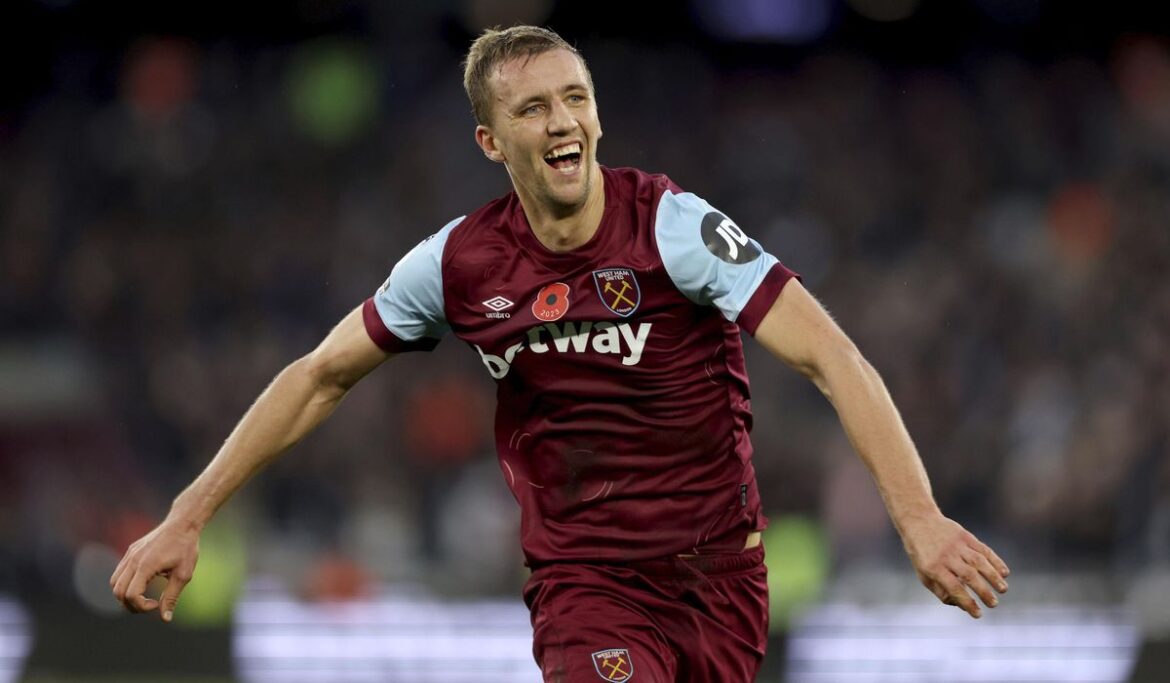 Tomas Soucek scores late winner as West Ham beats Nottingham Forest in Premier League