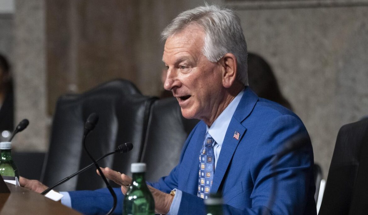 Tuberville should keep fighting: God knows it's worth it