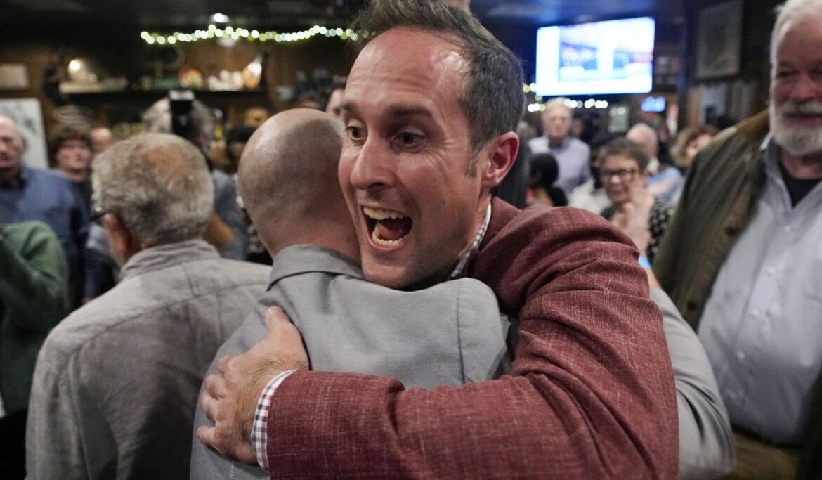 Virginia Democrats hold Senate majority