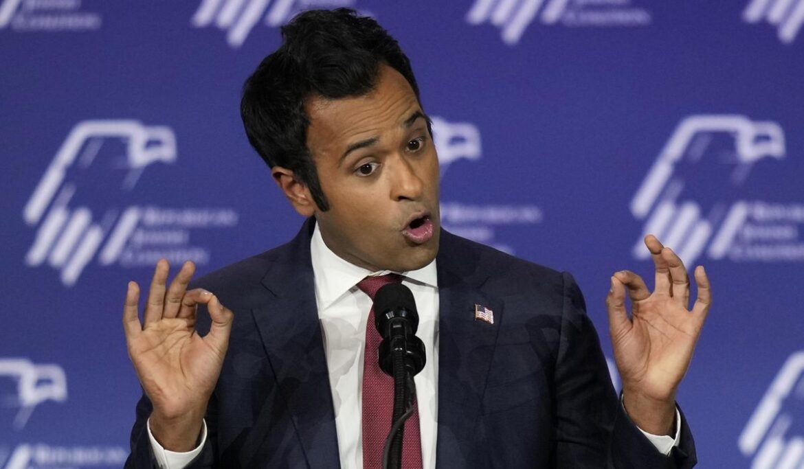 Vivek Ramaswamy launches petition to fire RNC's Ronna McDaniel