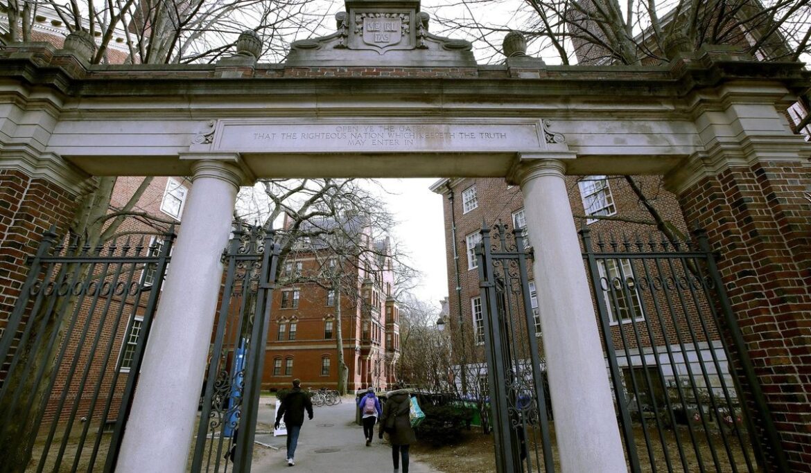 Austrian Lauder Business School cuts ties with Harvard in solidarity with Jewish students