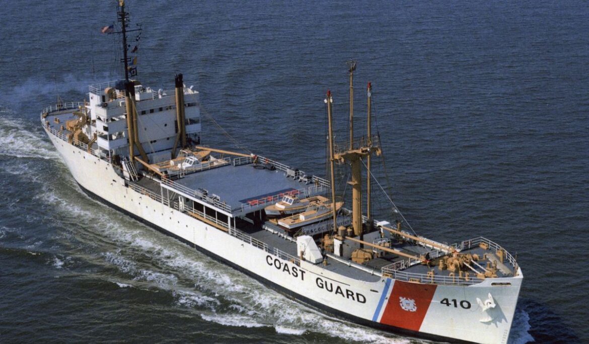 Coast Guard calls off search for missing Florida kayaker