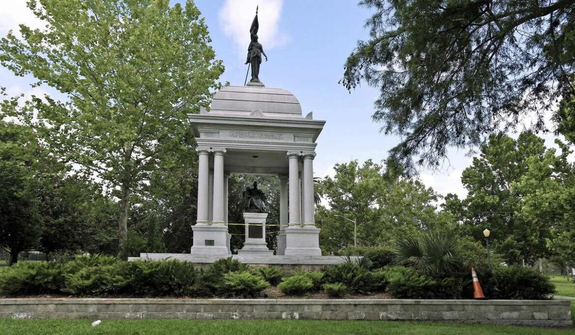 Donna Deegan, Jacksonville mayor, orders removal of Confederate monument: 'Symbols matter'