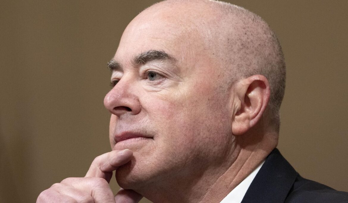 EDITORIAL: Ousting failed DHS chief Mayorkas should be GOP New Year's resolution