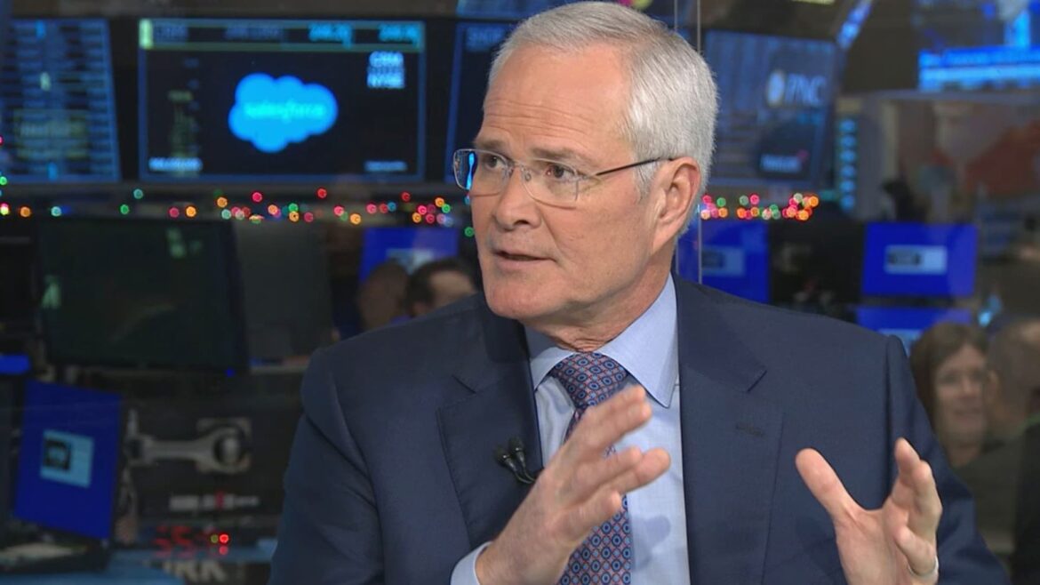 Exxon CEO dismisses worries FTC could hold up Pioneer deal
