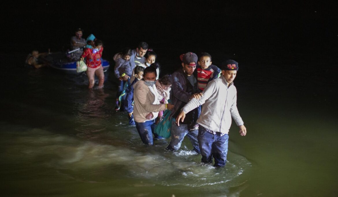 Federal judge prohibits separating migrant families at U.S. border for 8 years