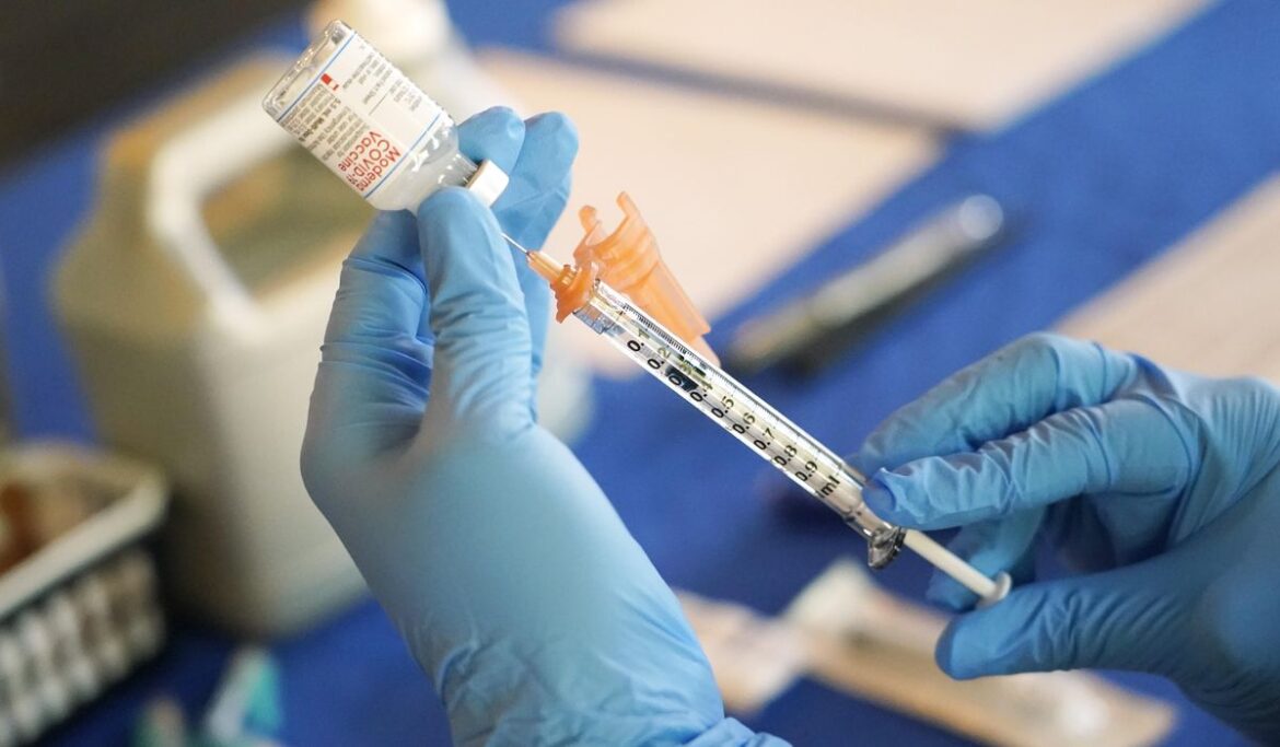 GOP senators file bill to reinstate pilots ousted by vaccine mandate