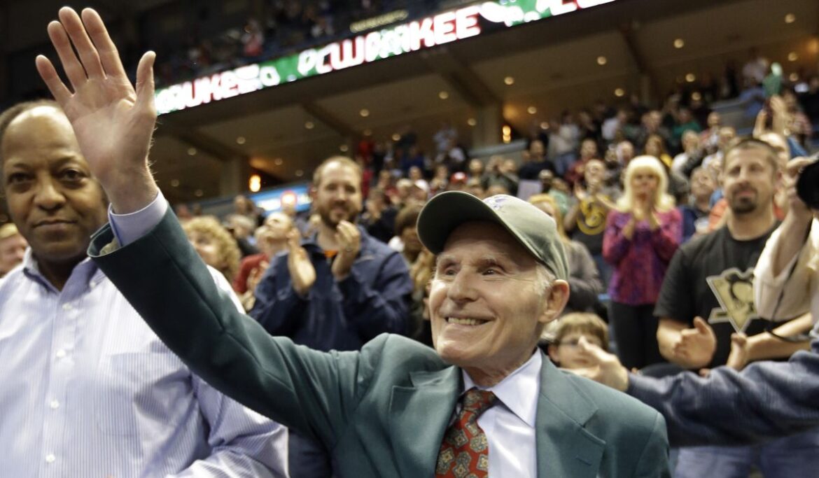 Herb Kohl dies at 88