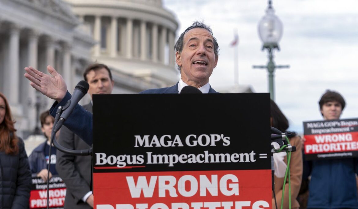 Jamie Raskin, Maryland Democrat, wants Clarence Thomas to recuse himself from Trump case