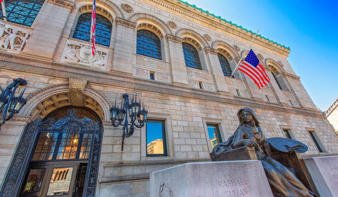 Junior Walker and the All Stars 'Anthology' vinyl returned to Boston library 45 years late