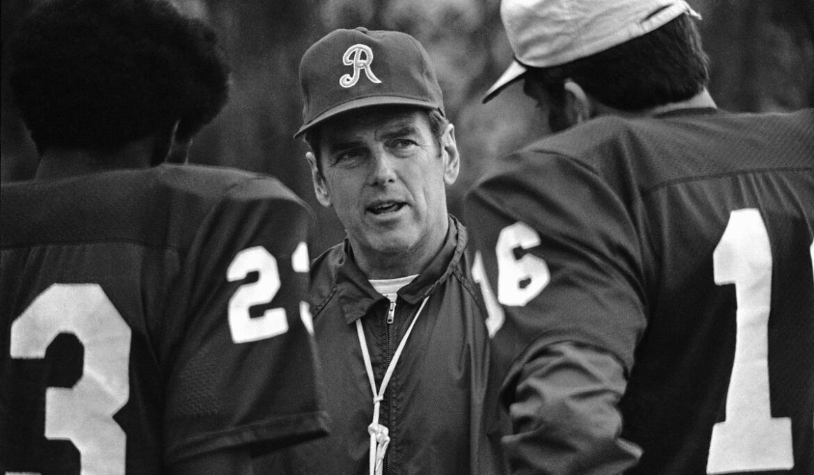 LOVERRO: Relive the good times of Washington Redskins football with 'George Allen' book