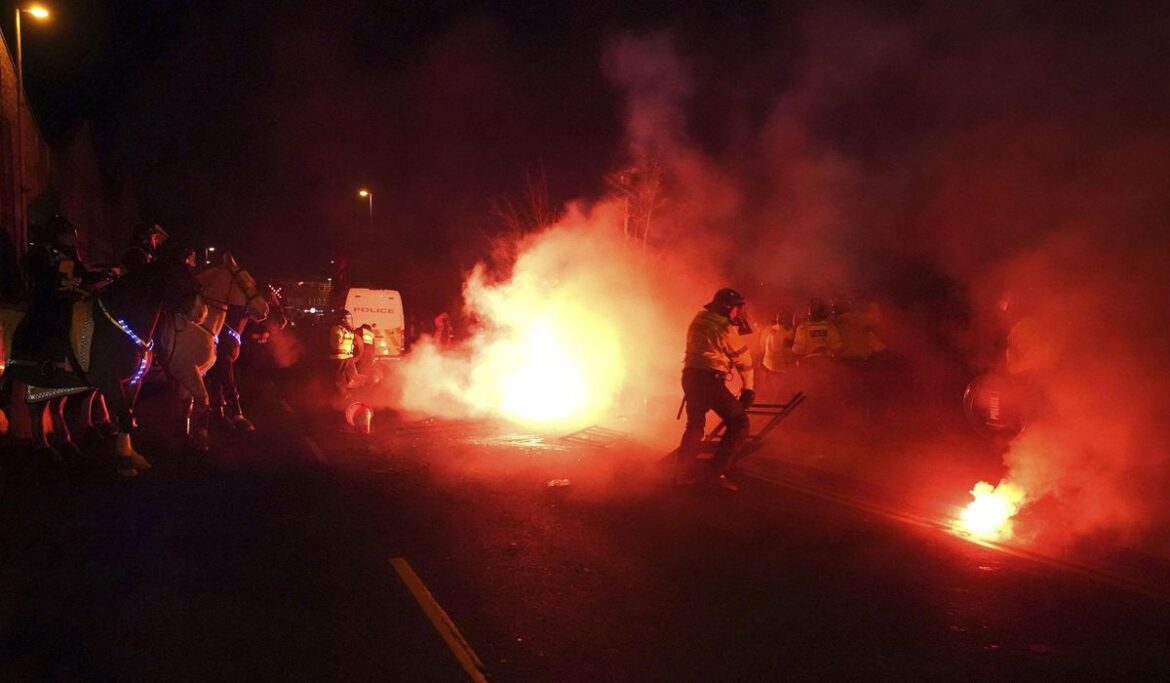 Legia Warsaw gets $108,000 fine and 5-game away fans ban in Europe for violence at Aston Villa