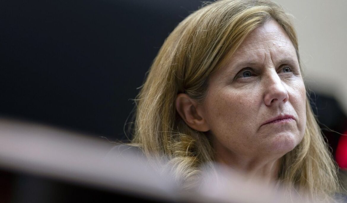 Liz Magill's Penn presidency hangs in balance as pressure builds for her resignation