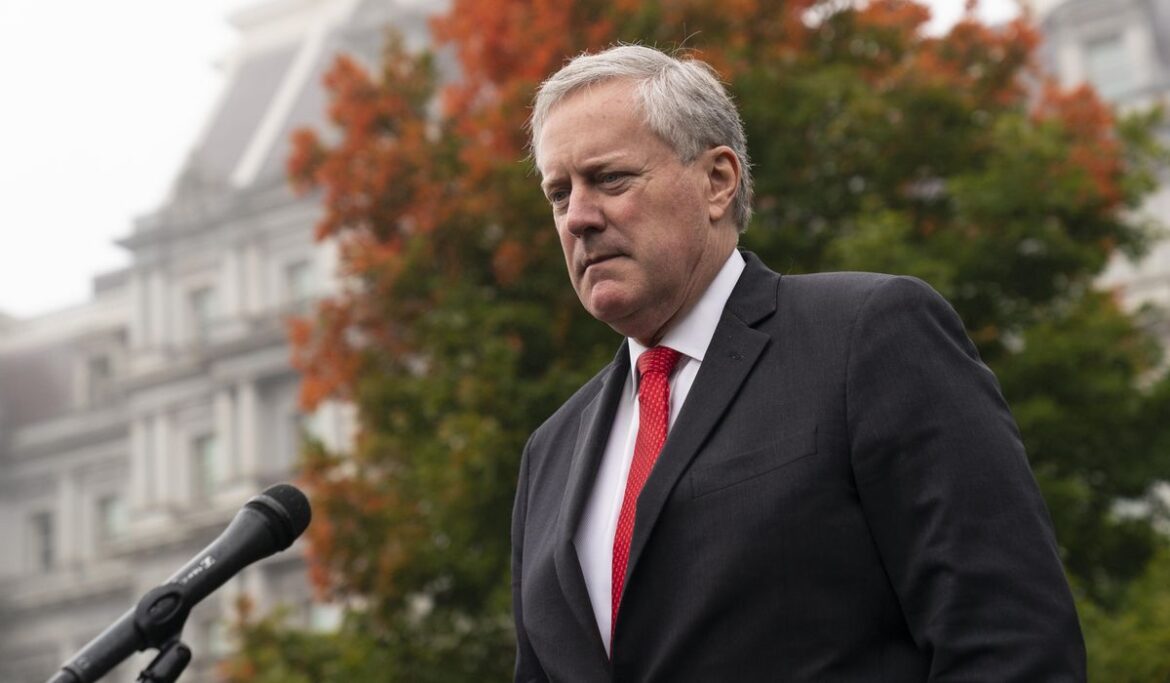 Mark Meadows can't move Georgia election case charges to federal court, appeals court says