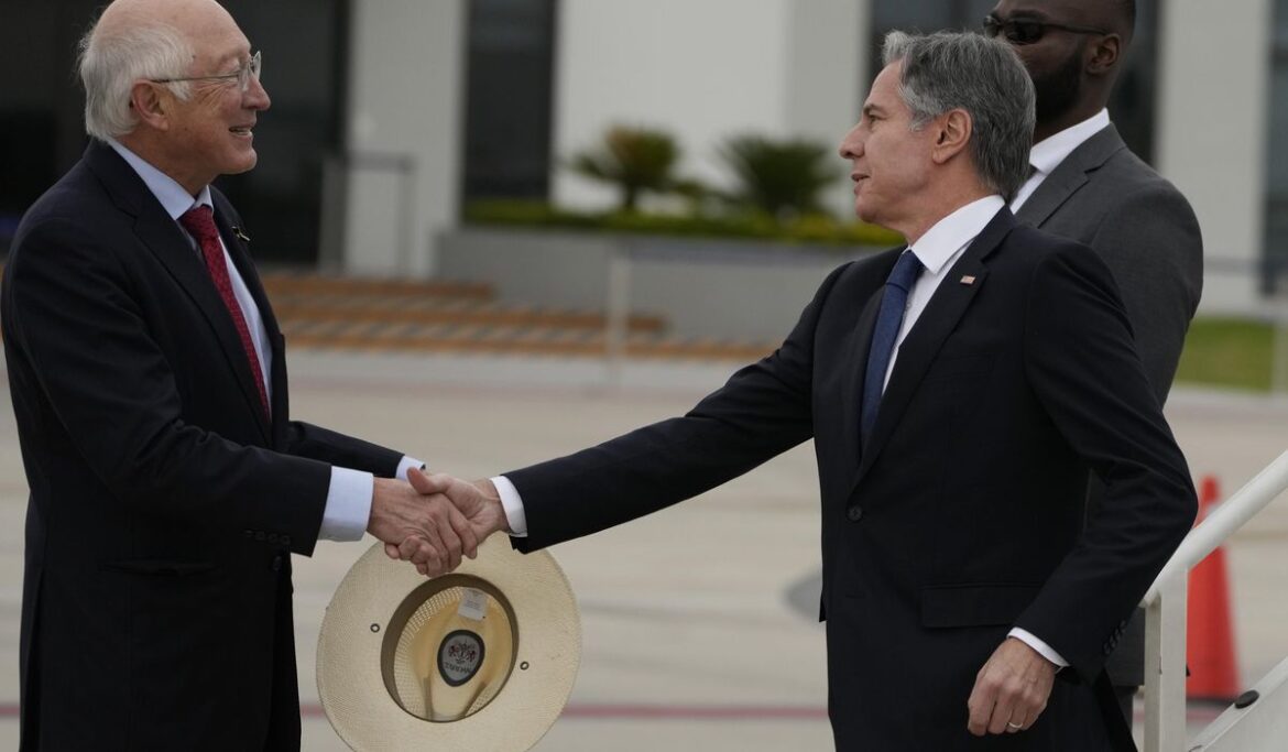 Mayorkas, Blinken meets with Mexico's Lopez Obrado for talks on migrant surge