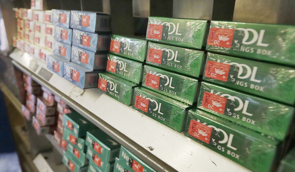 Menthol cigarette ban delayed by White House