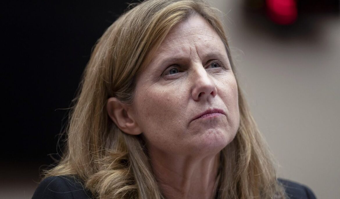 Penn President Liz Magill resigns after disastrous House hearing on campus antisemitism