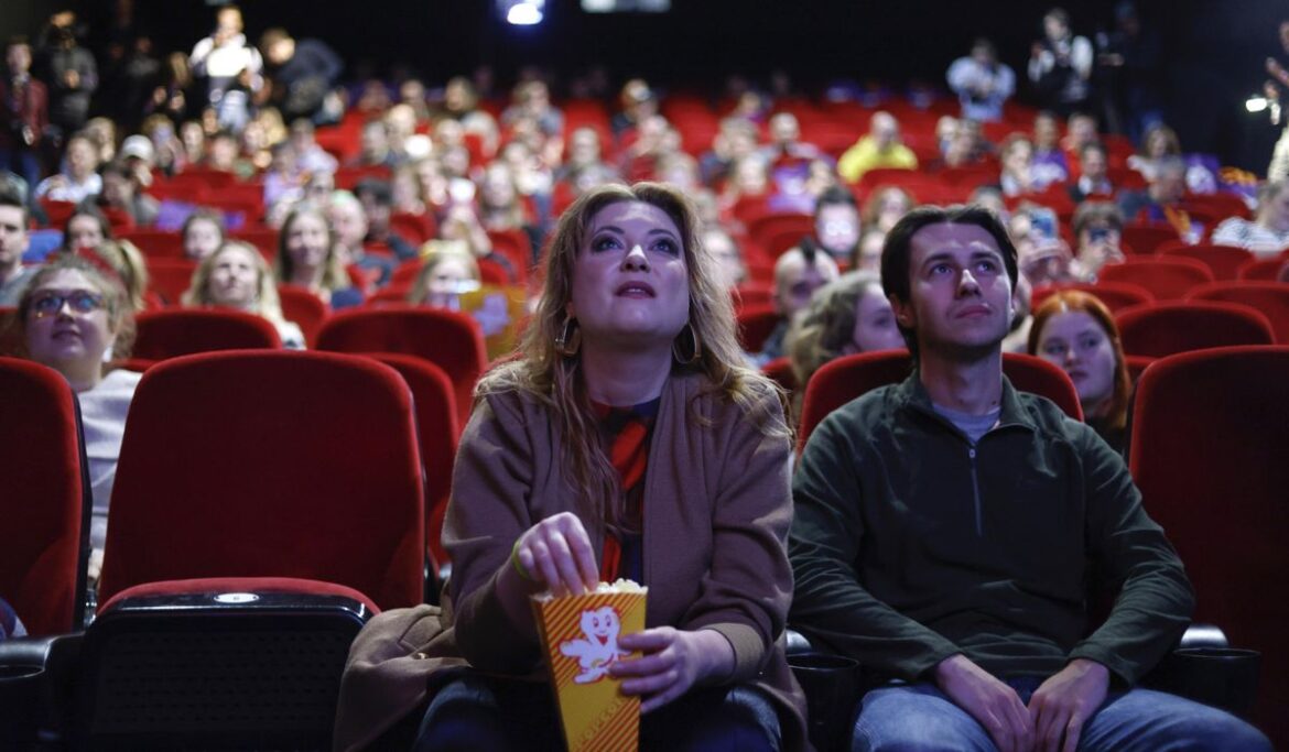 Plugged In Christmas Day movie reviews: Migration, The Color Purple, Boys in the Boat, Iron Claw