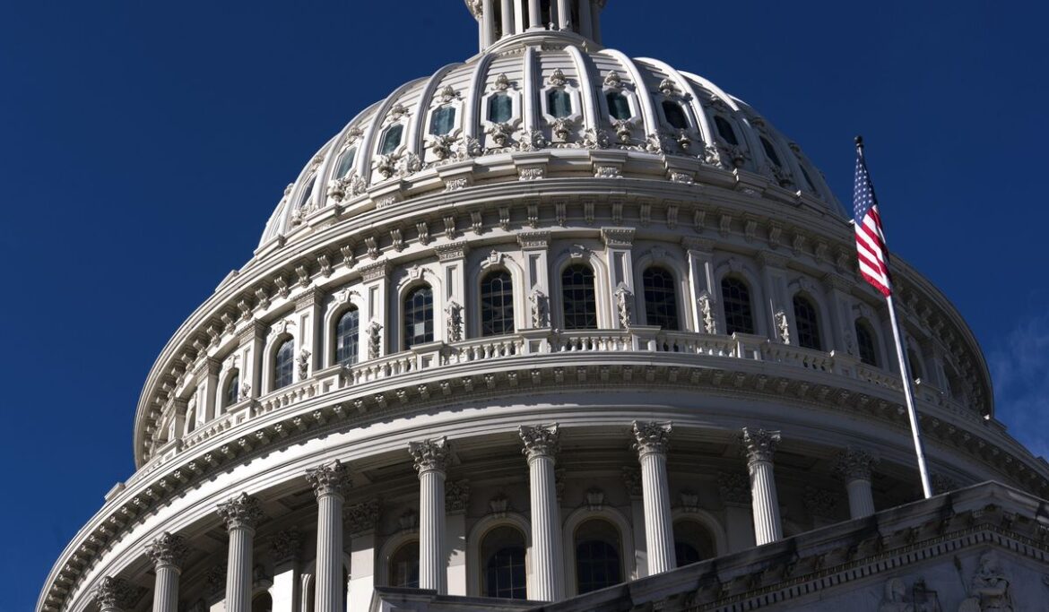 Retirements could tip control of the House majority. Republicans have the early edge