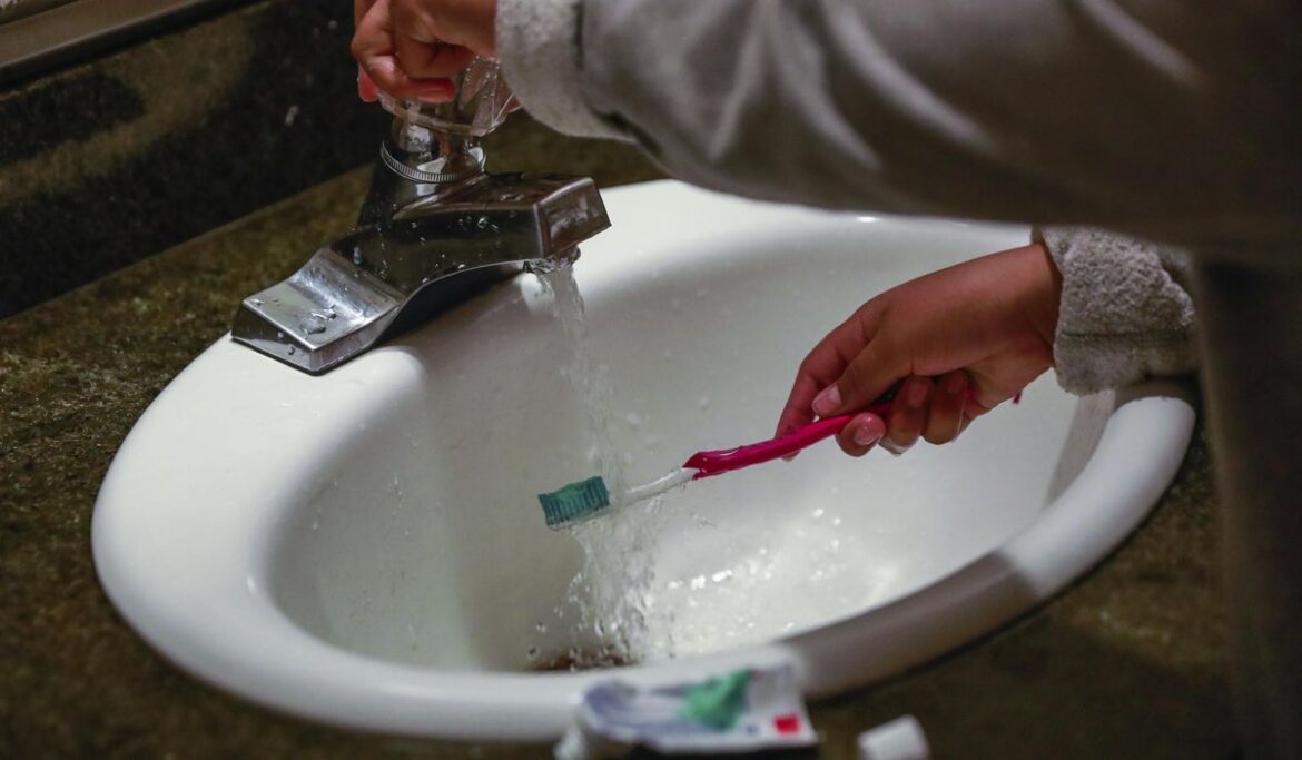 Study in JAMA Network Open finds daily toothbrushing reduces pneumonia risk in hospitals