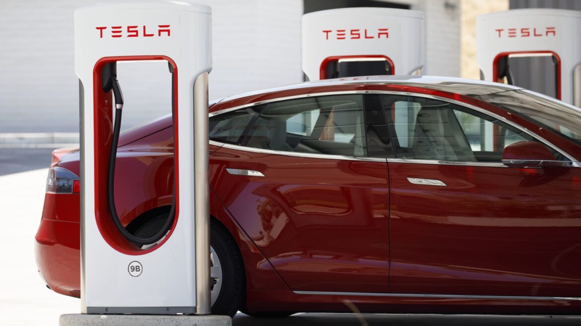 These EVs loses tax credits as U.S. boots China from supply chain