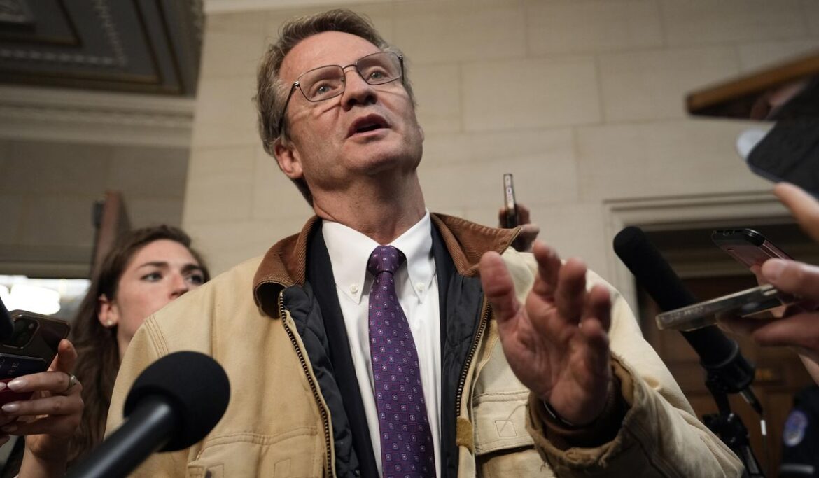 Tim Burchett shows support for Hunter Biden request for public hearing