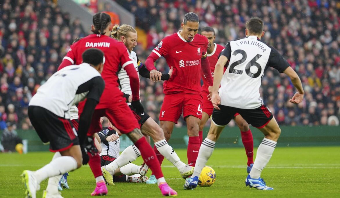 Tim Ream, Fulham agree to 1-year contract extension