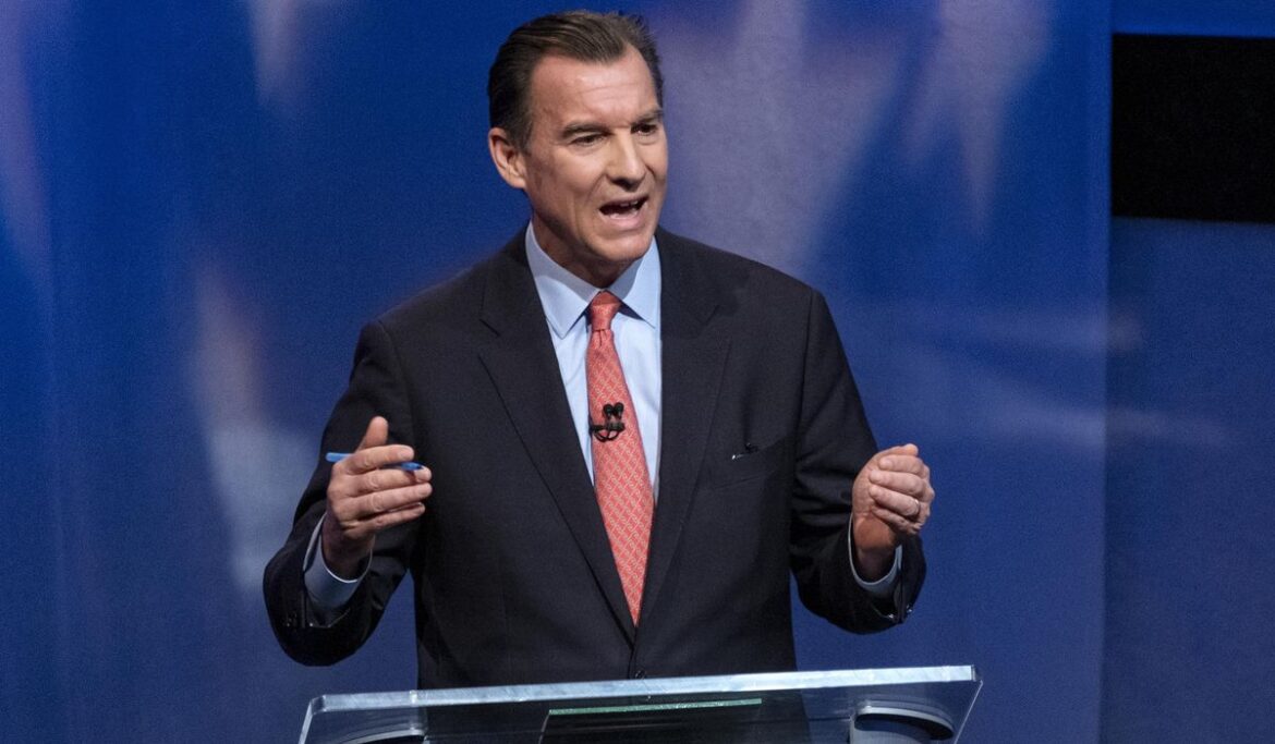 Tom Suozzi tapped as Democratic candidate in special election to replace George Santos