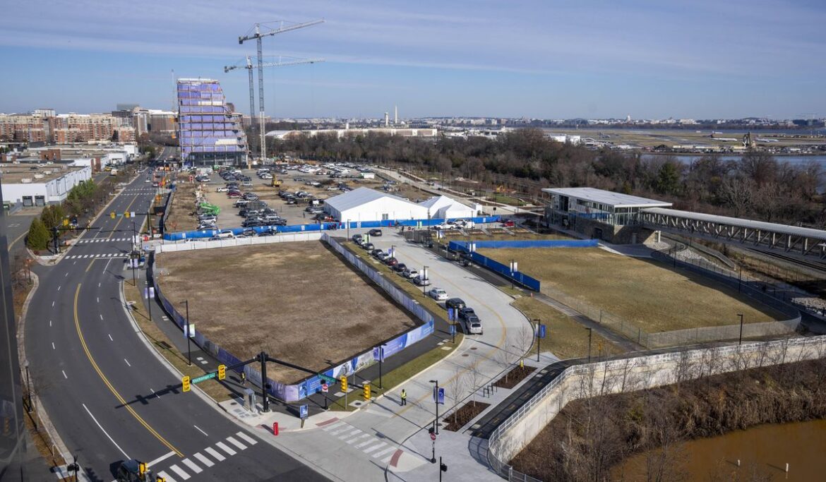 Washington Metro's woes show folly of Alexandria arena plan