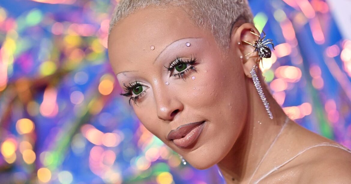 Doja Cat’s Mother Claims Son Abused The Rapper In New Court Docs