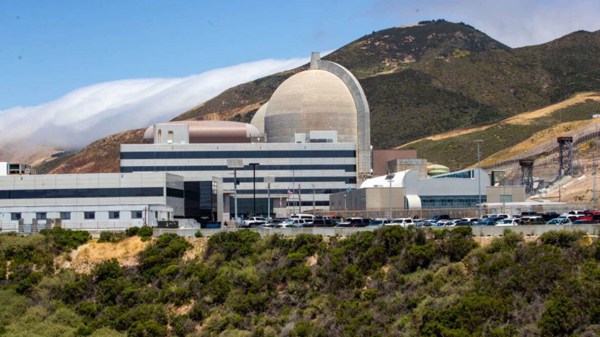 Factors could lift dividend-paying stocks in 2024 first half