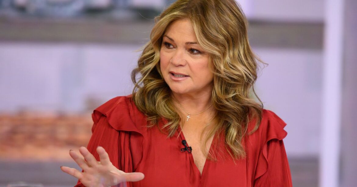 'Food Network' Star Valerie Bertinelli Shares 'PSA' After People Criticized Her Looks