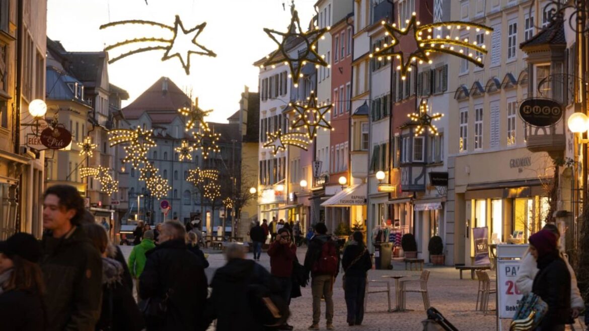 German public gloom more concerning than rise in inflation, Siemens Energy chair says